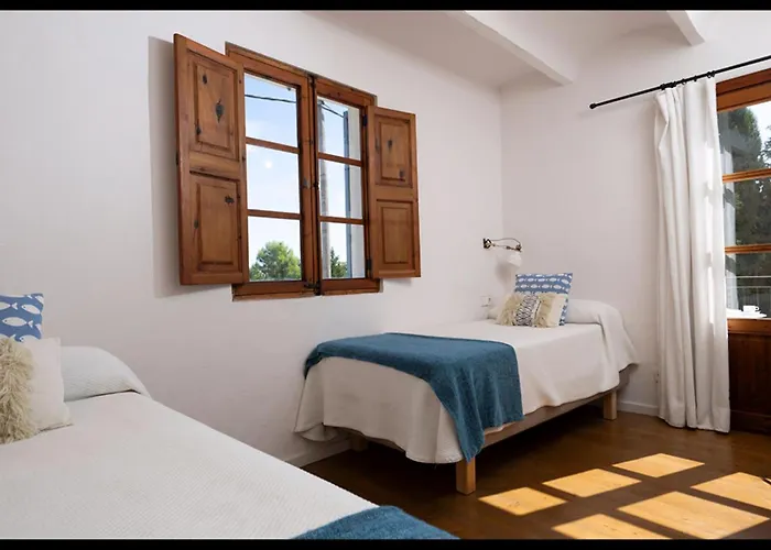 La Rovineta 波连萨港